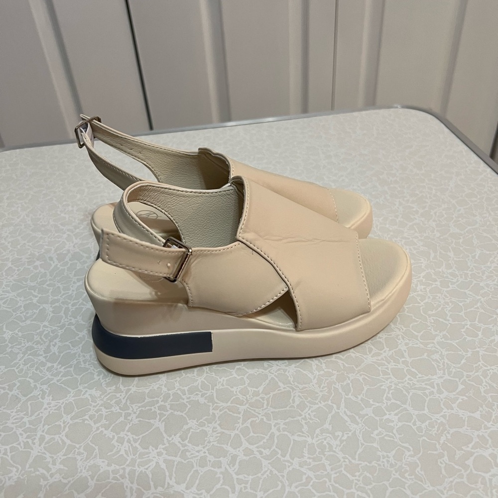 X Casual Sandals with straps & wedge women size : 37 “
